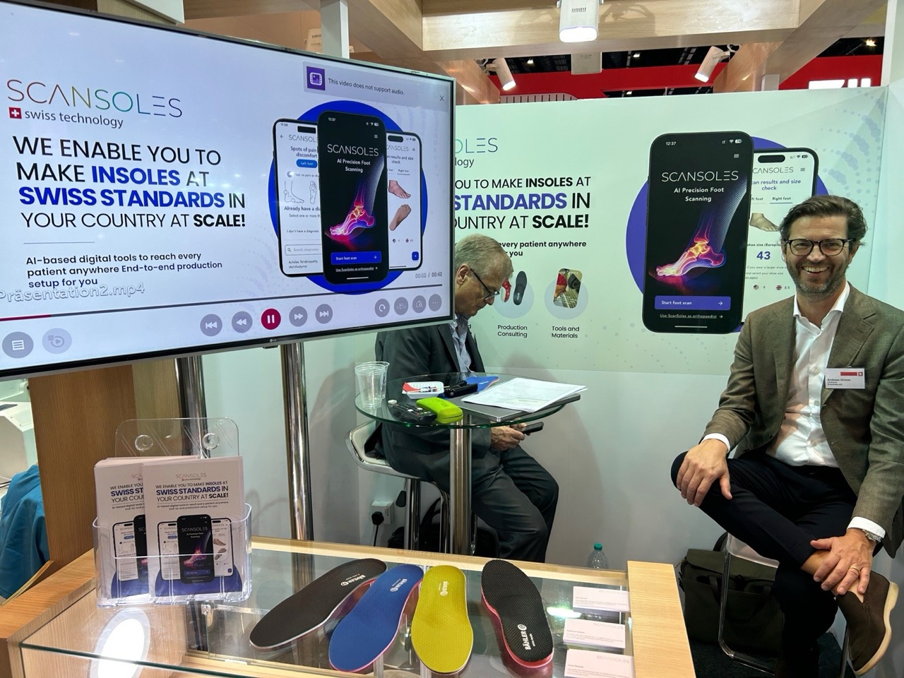 ScanSoles exhibition booth at a healthcare trade fair
